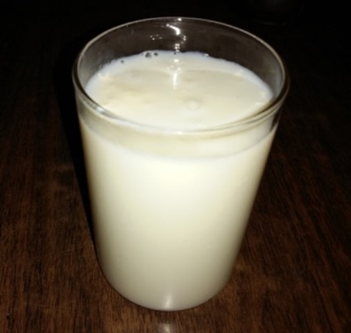 दूध (milk) पीने का सही समय
