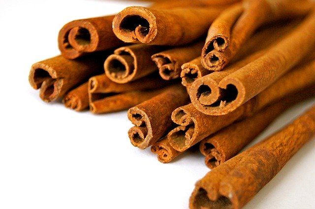 दालचीनी (cinnamon in hindi) के फायदे