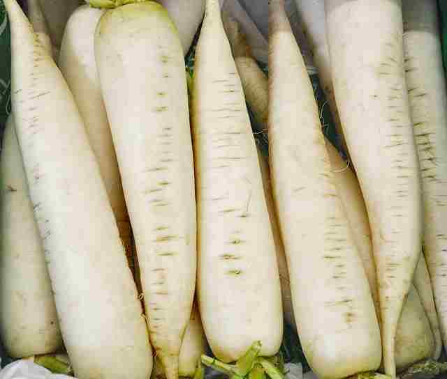 मूली-खाने-के-फायदे-radish-muli-khane-ke-fayde-in-hindi