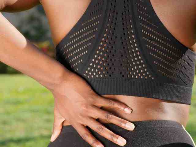 पीठ-दर्द-के-लक्षण-back-pain-peeth-dard-ke-lakshan-in-hindi